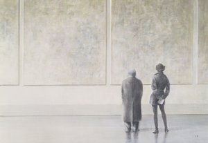 Homme et femme dans une galerie d